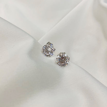 [Rose Jewels]Stylish Shiny Round Center Stone Stud Earrings