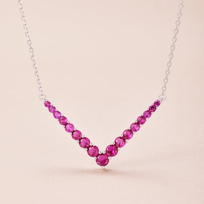 [Rose Jewels]Verzierte Halskette mit Rundschliff