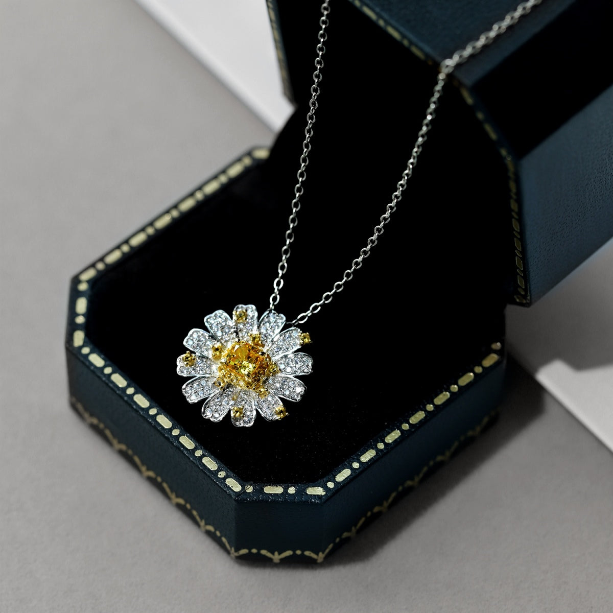 [Rose Jewels]Exquisite Daisy Necklace