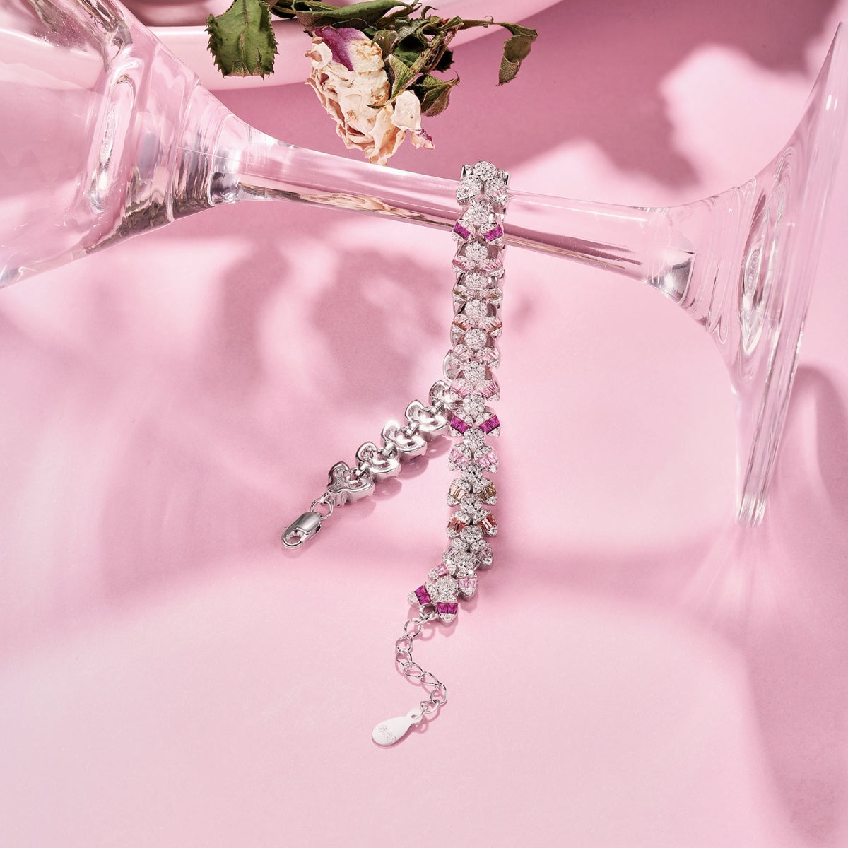 [Rose Jewels]Dainty Exquisite Flower Shape Daily Bracelet