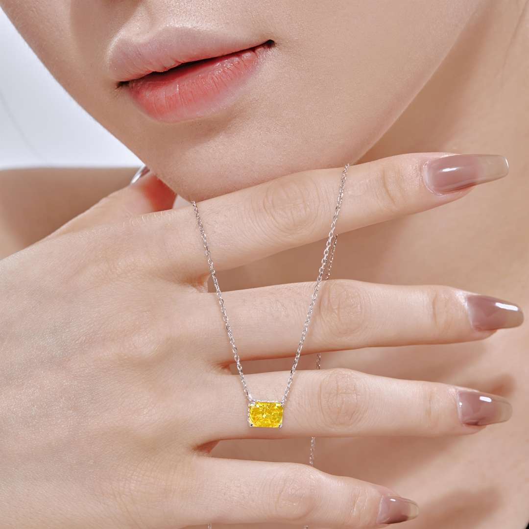 [Rose Jewels]Luxurious Square Shape Colorful Necalack