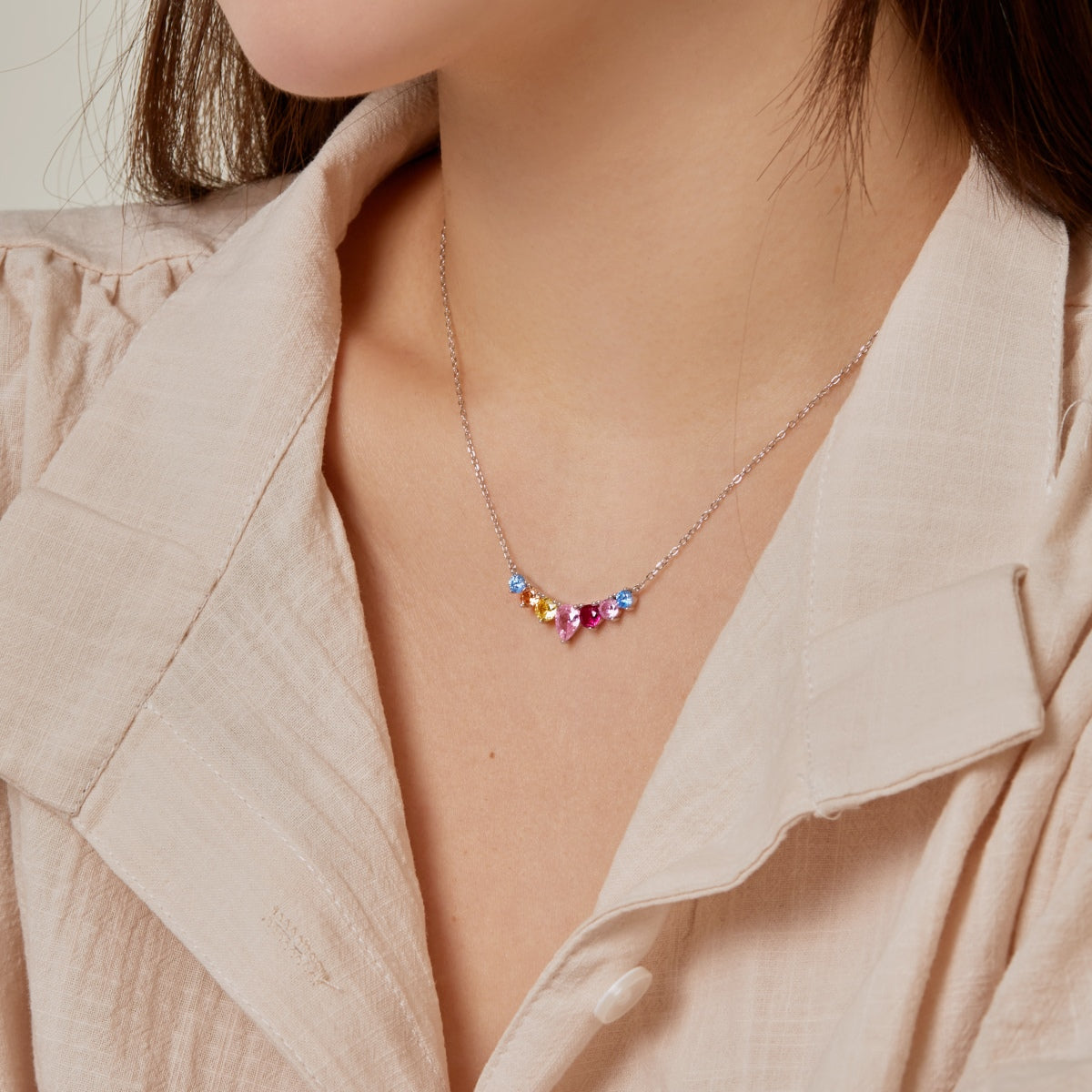 [Rose Jewels]Zierliche bunte Herzkette