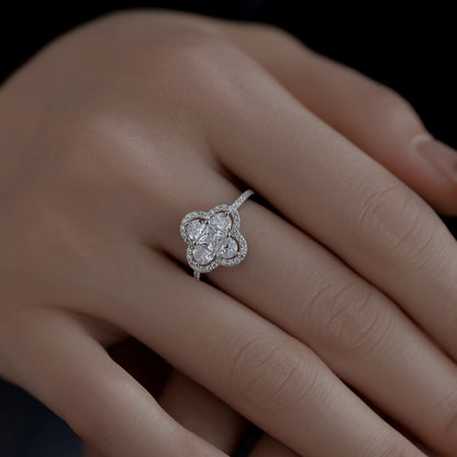 [Rose Jewels]Luxurious Eternity Flower Shape Banquet Ring