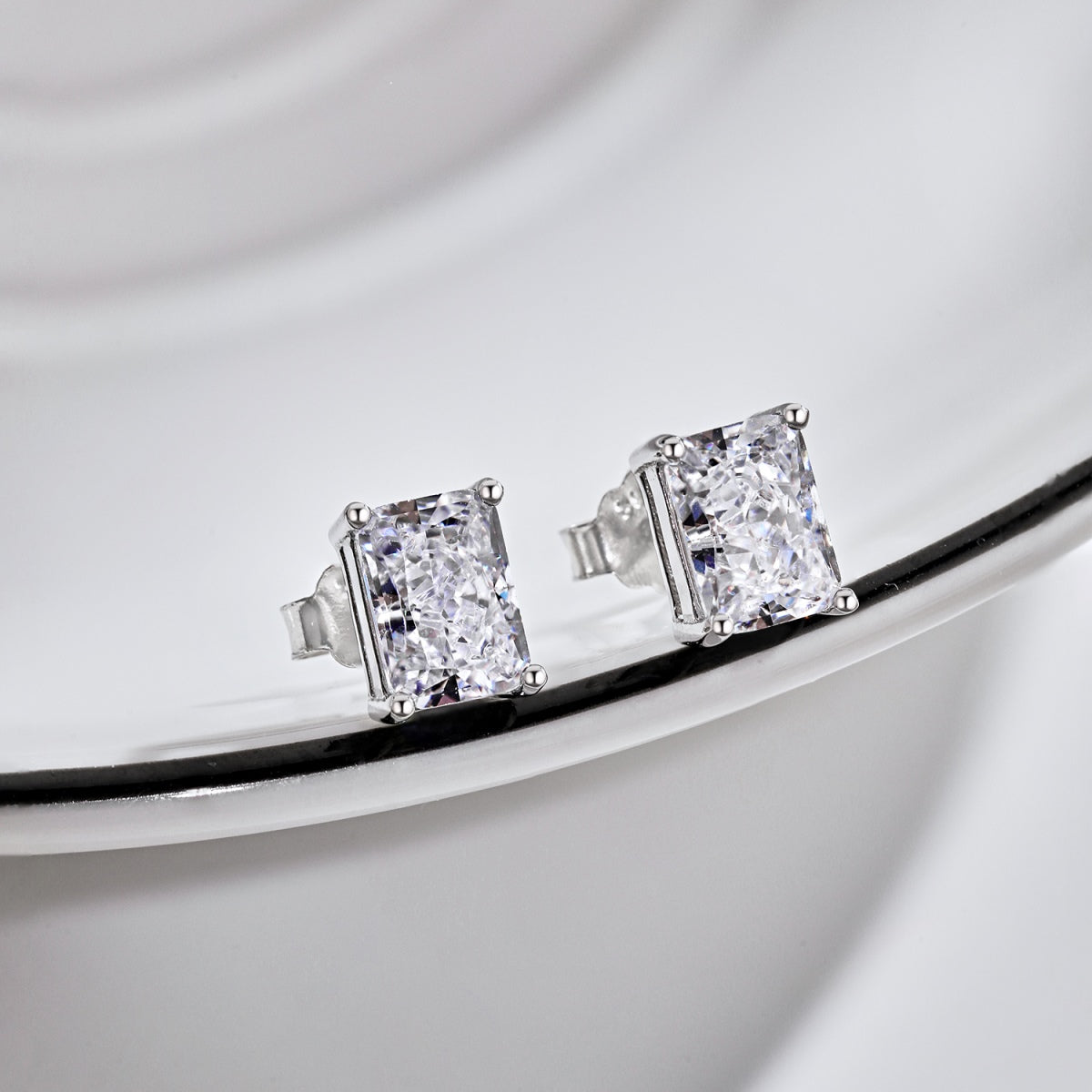 [Rose Jewels]Radiant Luxurious Princess Cut Daily Earrings