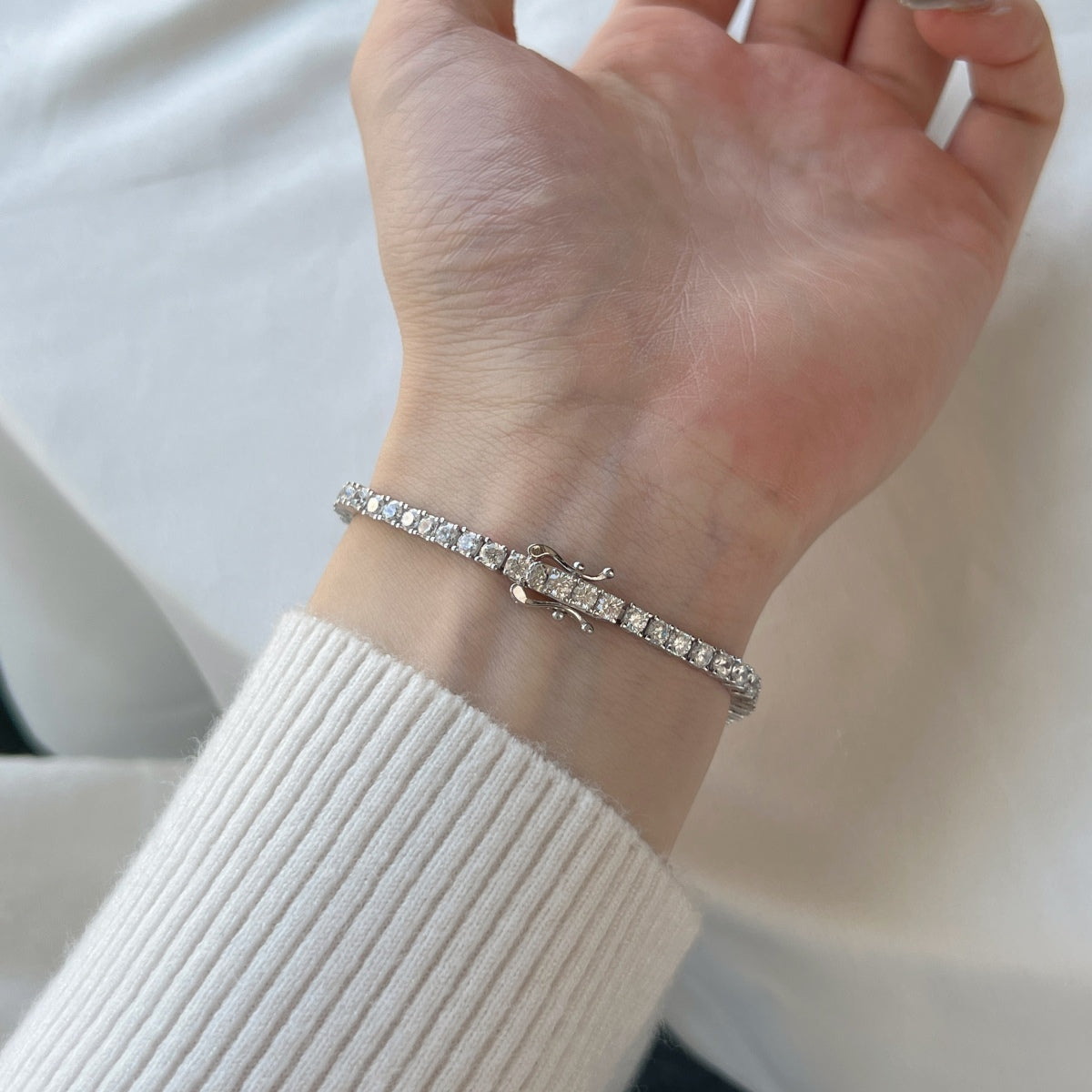 [Rose Jewels]Dainty Charming Round Cut Tennis Bracelet