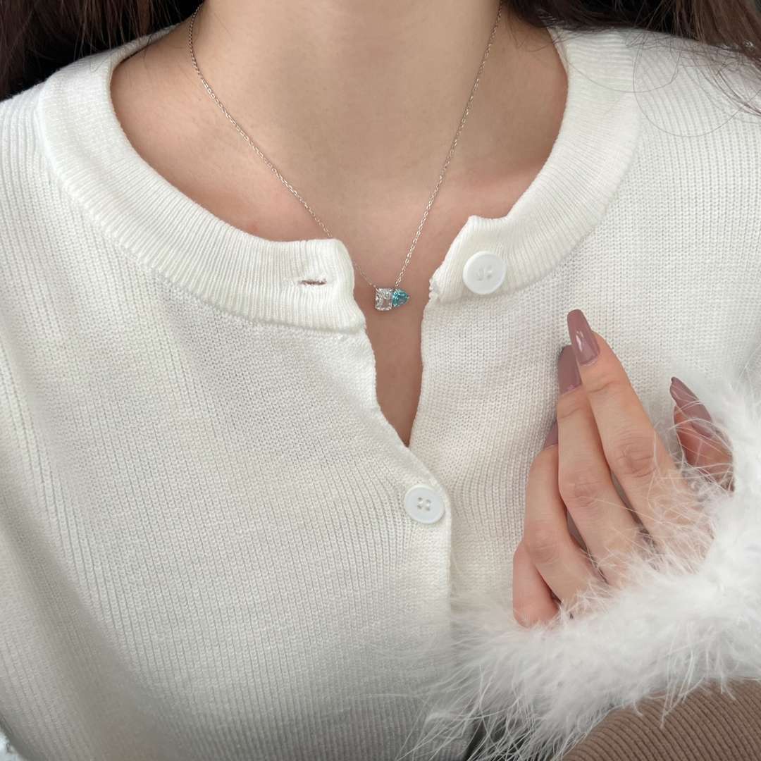 [Rose Jewels]Dazzling Square & Heart Shape Necklace