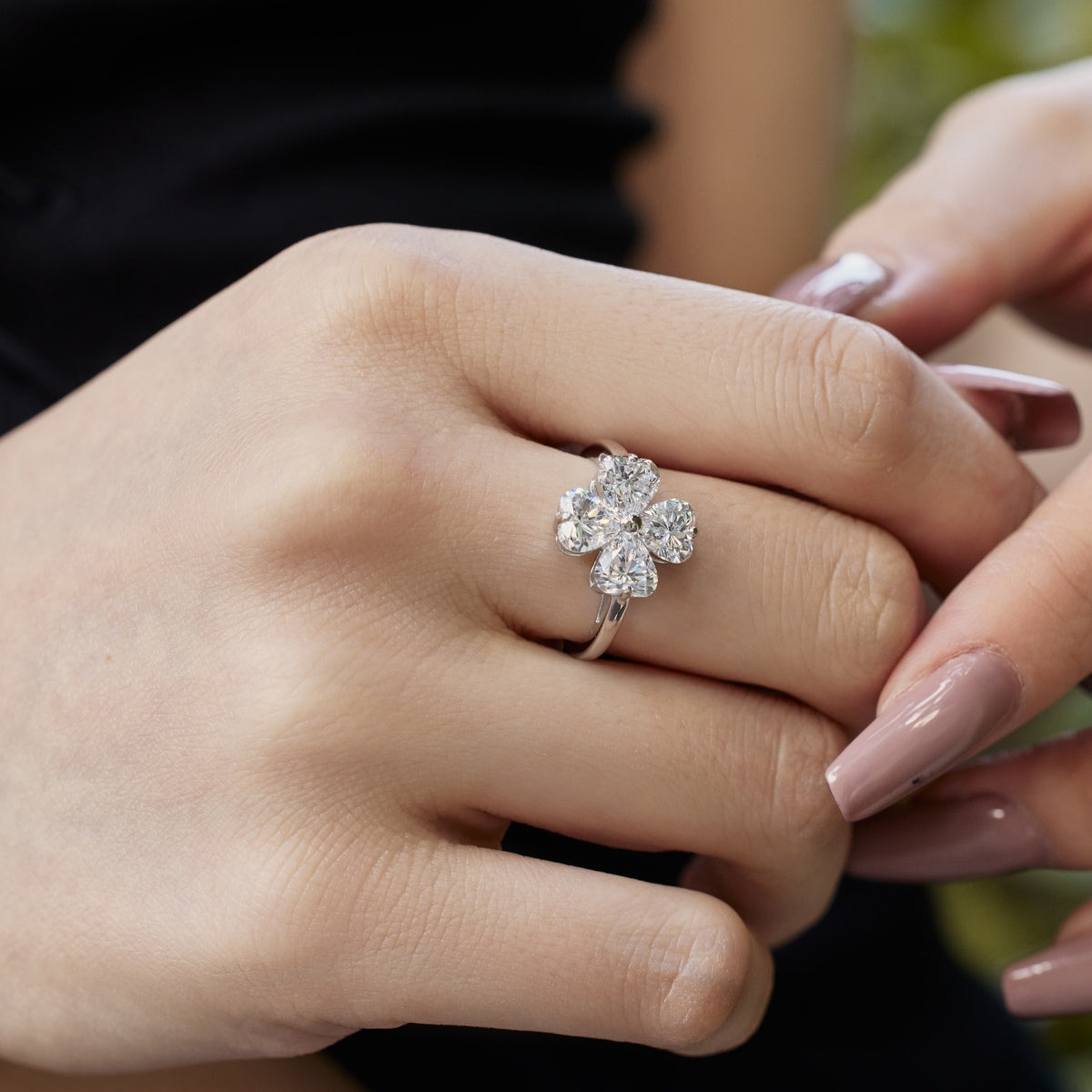 [Rose Jewels]Heart-shaped Four-Leaf Clover Ball Ring