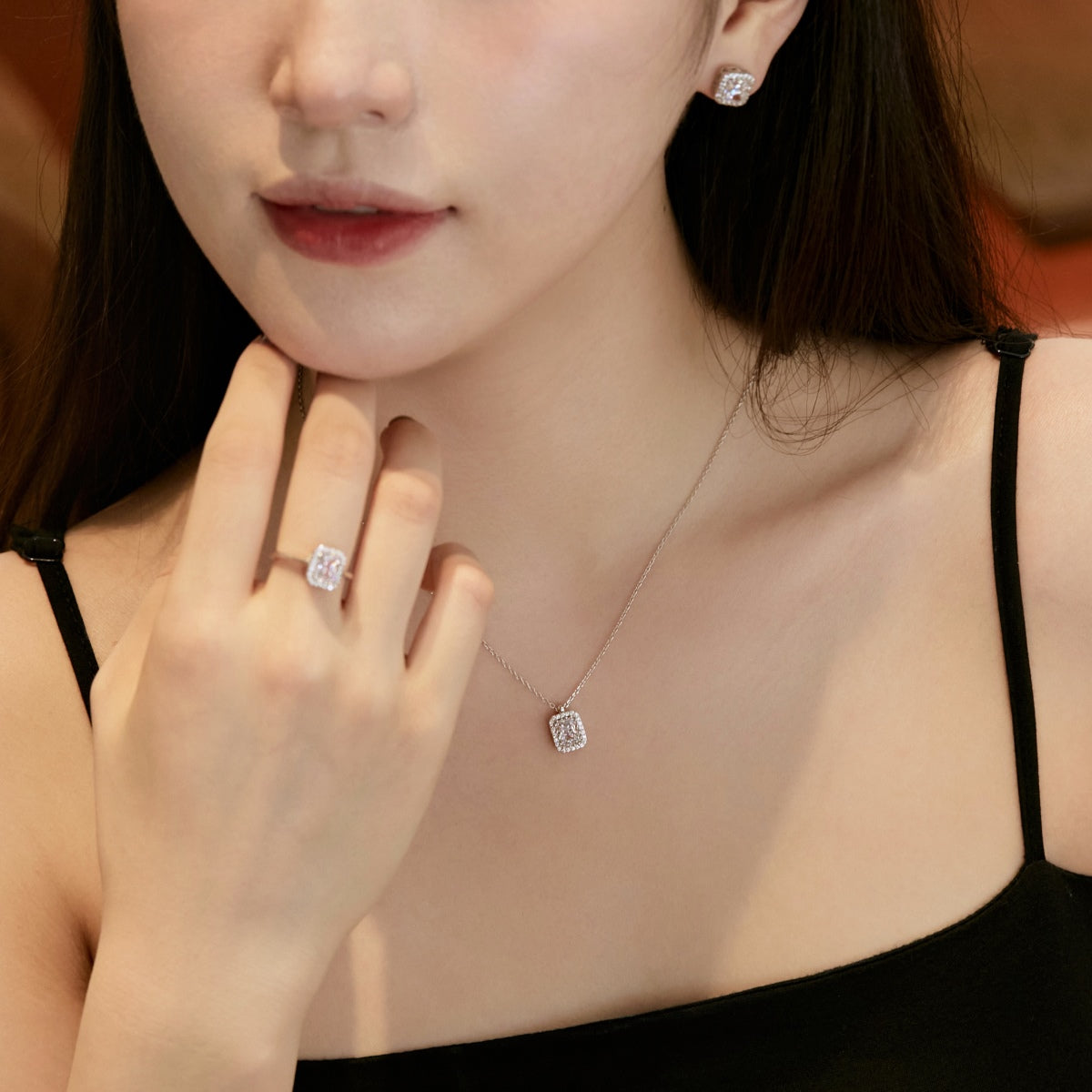 [Rose Jewels]1.0 Carat Luxurious Dainty Emerald Cut Daily Earrings