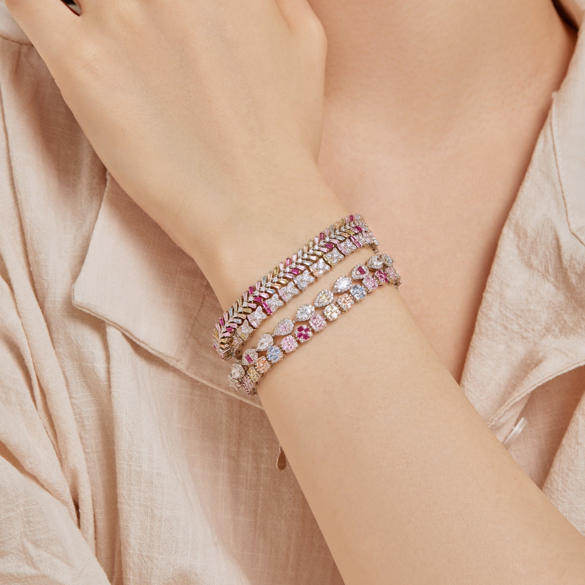 [Rose Jewels]Zierliches strahlendes Smaragdschliff-Tagesarmband