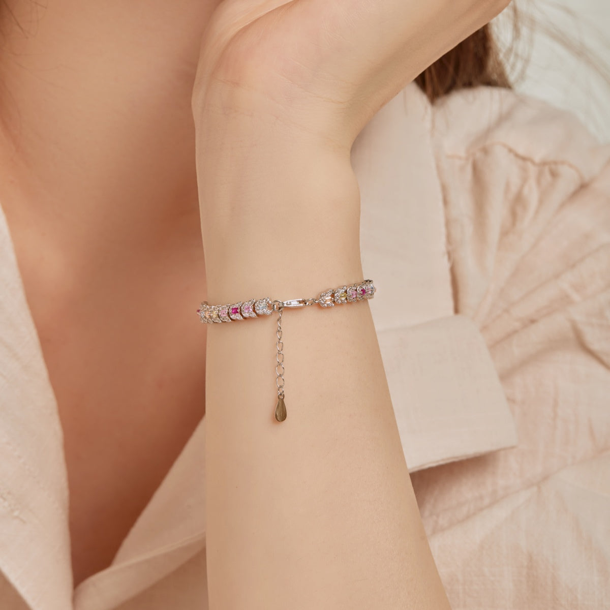 [Rose Jewels]Delicate Colorful Multi Cut Daily Bracelet