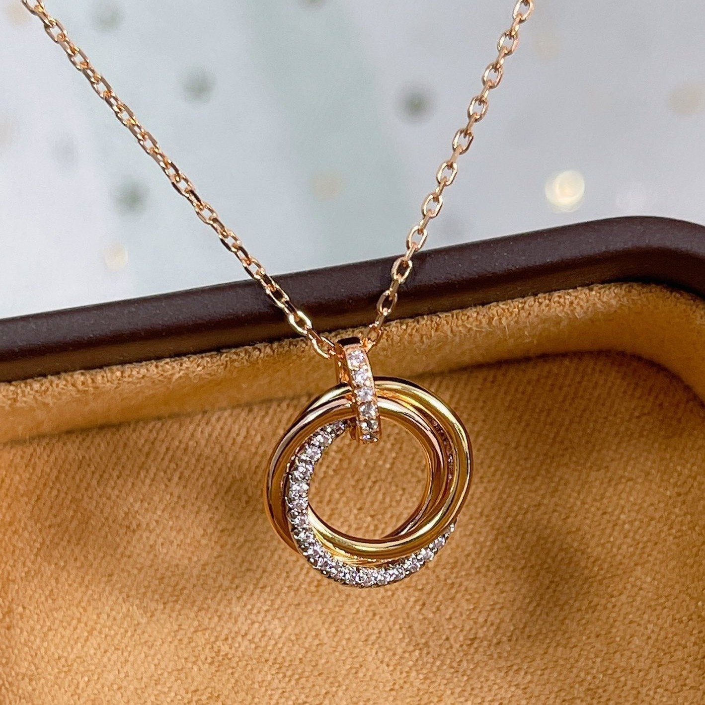 [ROSE]TRINITY NECKLACE SILVER GOLD PINK GOLD DIAMONDS