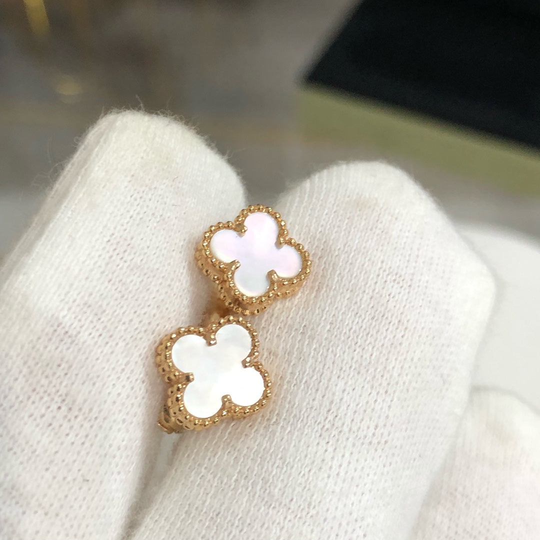 [ROSE]CLOVER MINI GOLD EARRINGS