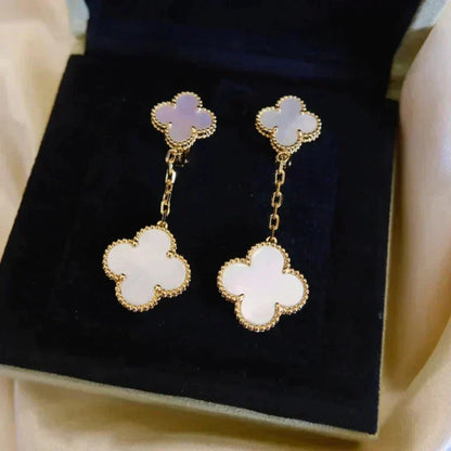 [ROSE]CLOVER 2 MOTIF WHITE MOP EARRINGS