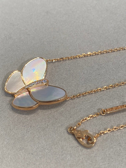 [ROSE]BUTTERFLY GOLD MOP DIAMOND NECKLACE