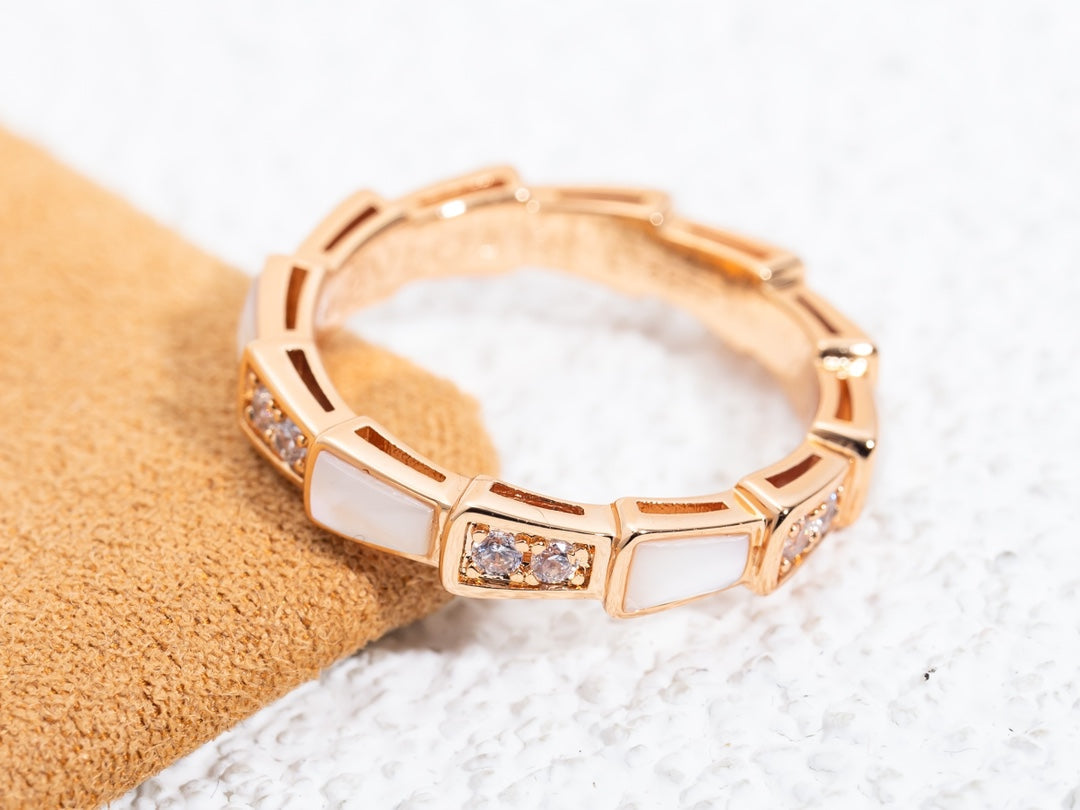 [Rose Jewels]SERPENTI RING ROSA GOLD DIAMANT MOP 3MM