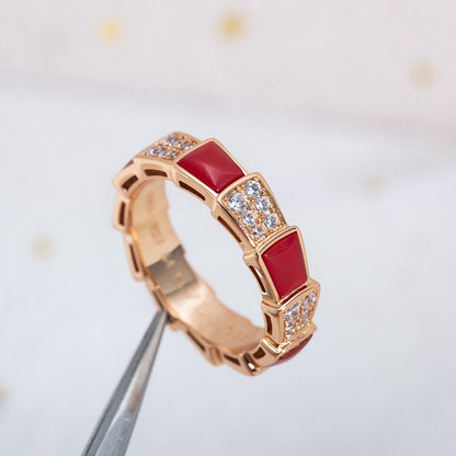 [Rose Jewels]SERPENTI RING ROTGOLD KARNEOL DIAMANT GEPAPERT 4MM