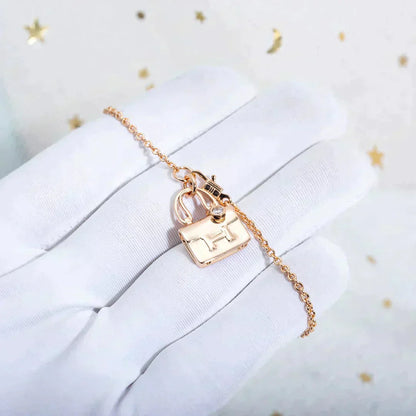 [Rose Jewels]AMULETTE PEDANT ROSE GOLD NECKLACE