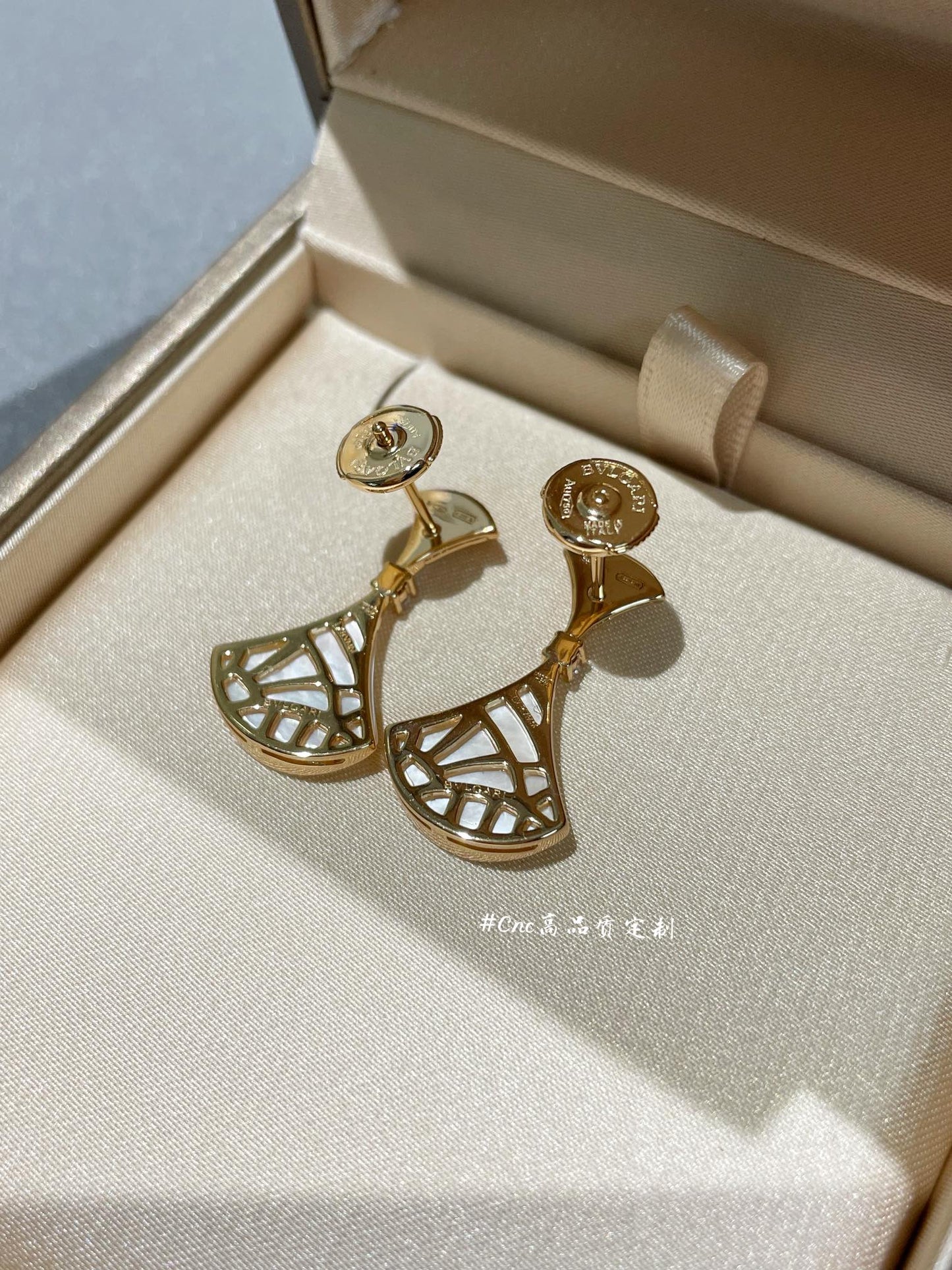 [Rose Jewels]DREAM MOP 1 DIAMOND EARRINGS