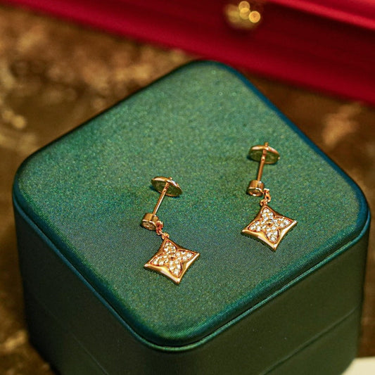 [Rose Jewels]STAR DIAMONDS EARRINGS GOLD