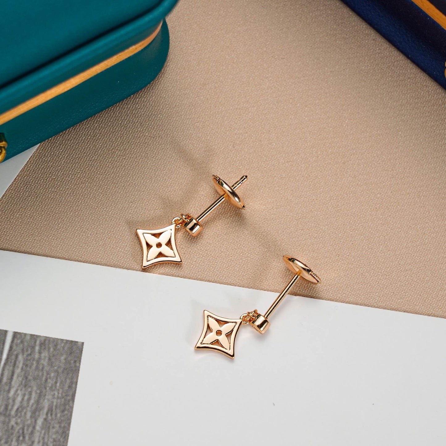 [Rose Jewels]STAR EARRINGS GOLD