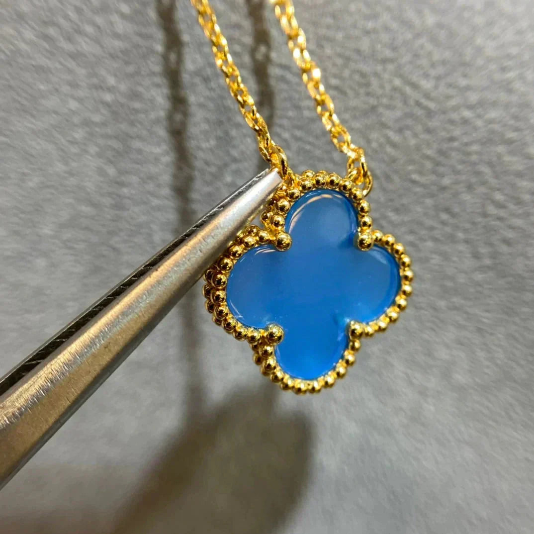 [ROSE]CLOVER 15MM BLUE AGATE NECKLACE