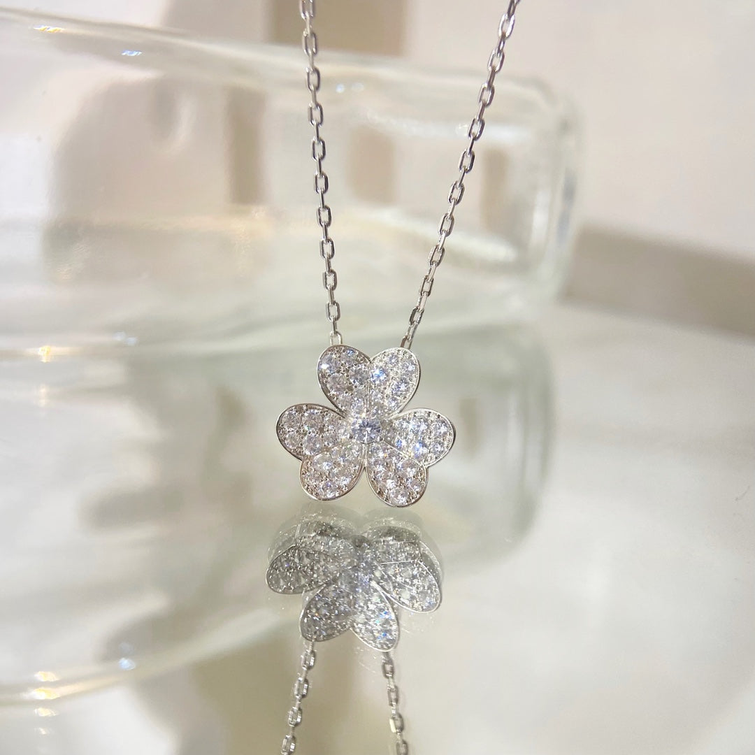 [ROSE]FLOWER DIAMOND NECKLACE