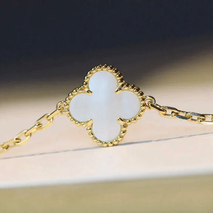 [ROSE]CLOVER 20 MOTIFS WHITE MOP NECKLACE