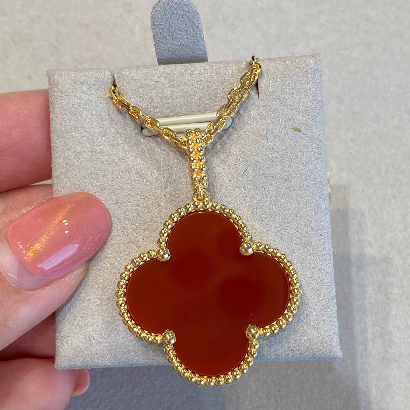 [ROSE]CLOVER 25MM NECKLACE GOLD CARNELIAN