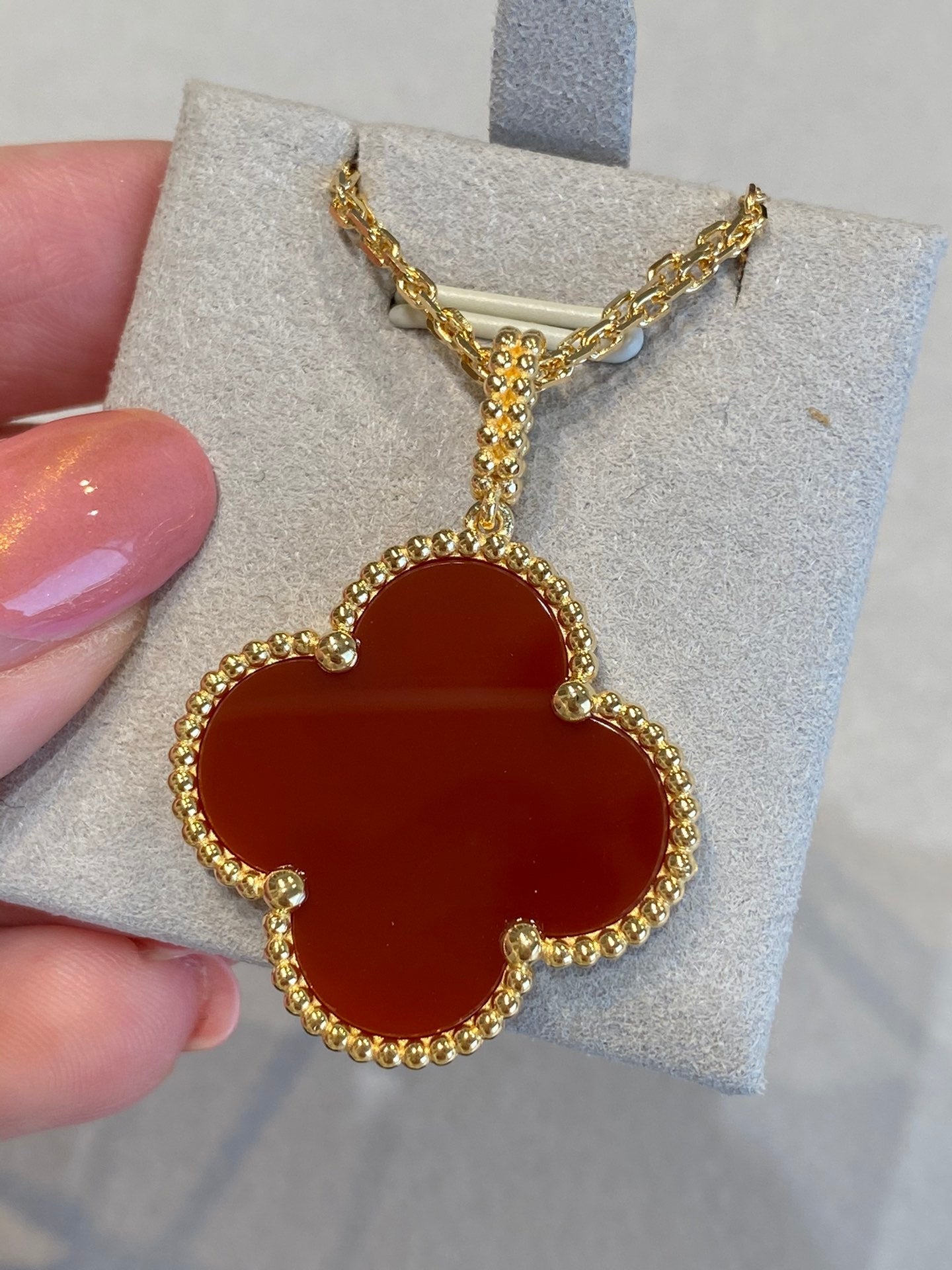 [ROSE]CLOVER 25MM NECKLACE GOLD CARNELIAN