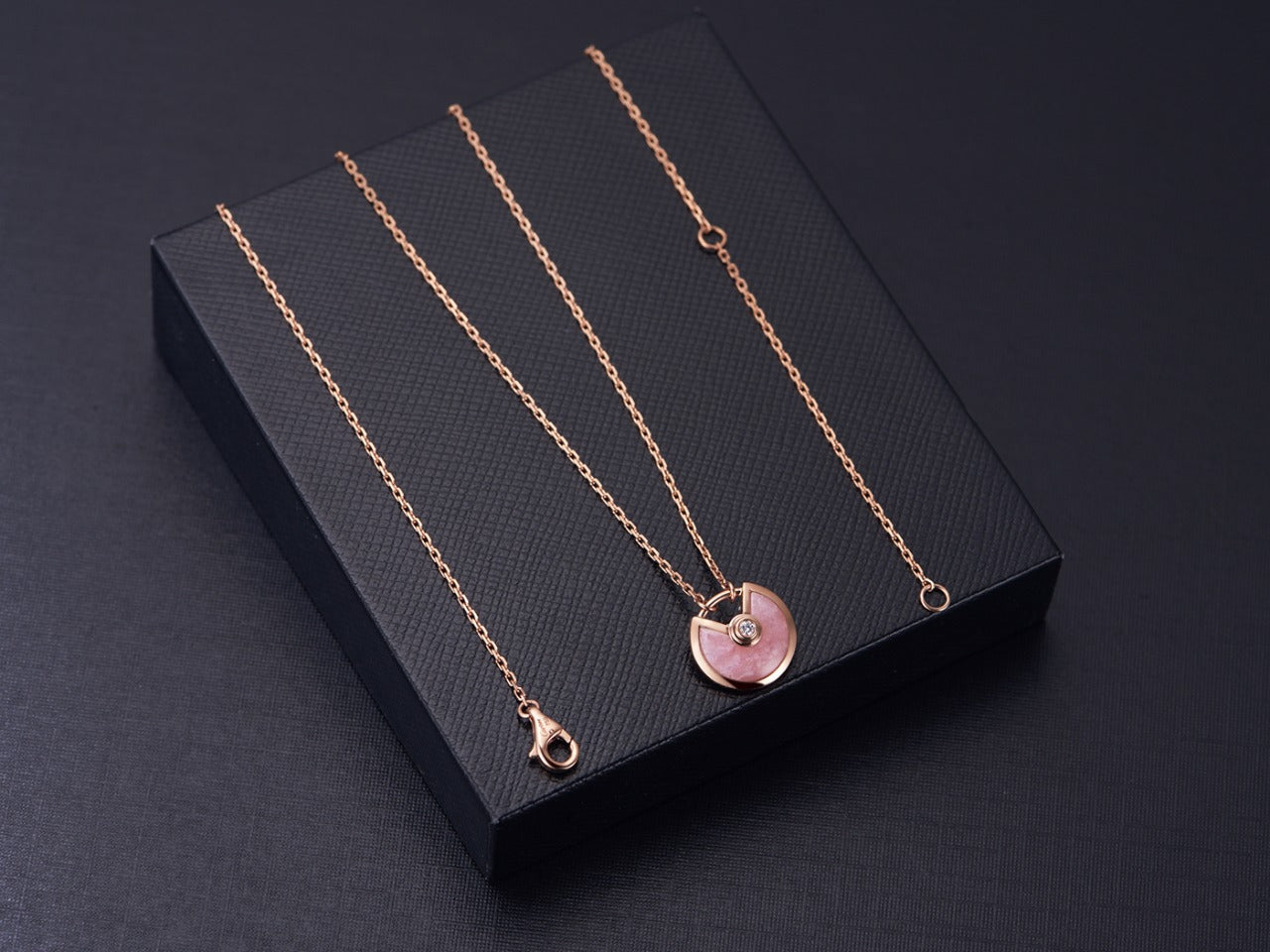 [ROSE]AMULETTE ROSE GOLD PINK MOP NECKLACE