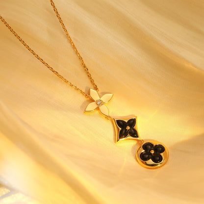 [Rose Jewels]HALSKETTE AUS ROTGOLD MIT STERN UND SONNE