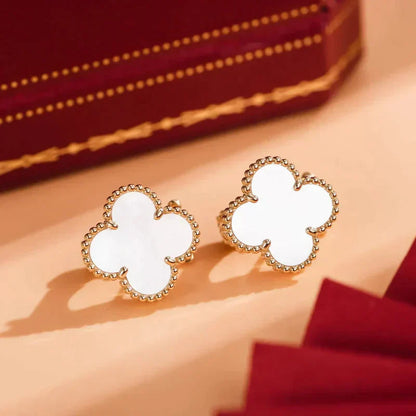 [ROSE]CLOVER MEDIUM 1 MOTIFS  WHITE MOP STUD EARRINGS