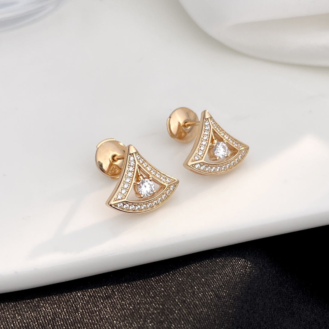 [Rose Jewels]DREAM MINI DIAMOND STUD EARRINGS