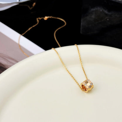 [Rose Jewels]BEE MINI PEDANT DIAMOND NECKLACE