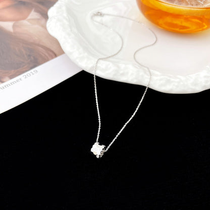 [Rose Jewels]BEE MINI PEDANT DIAMOND NECKLACE