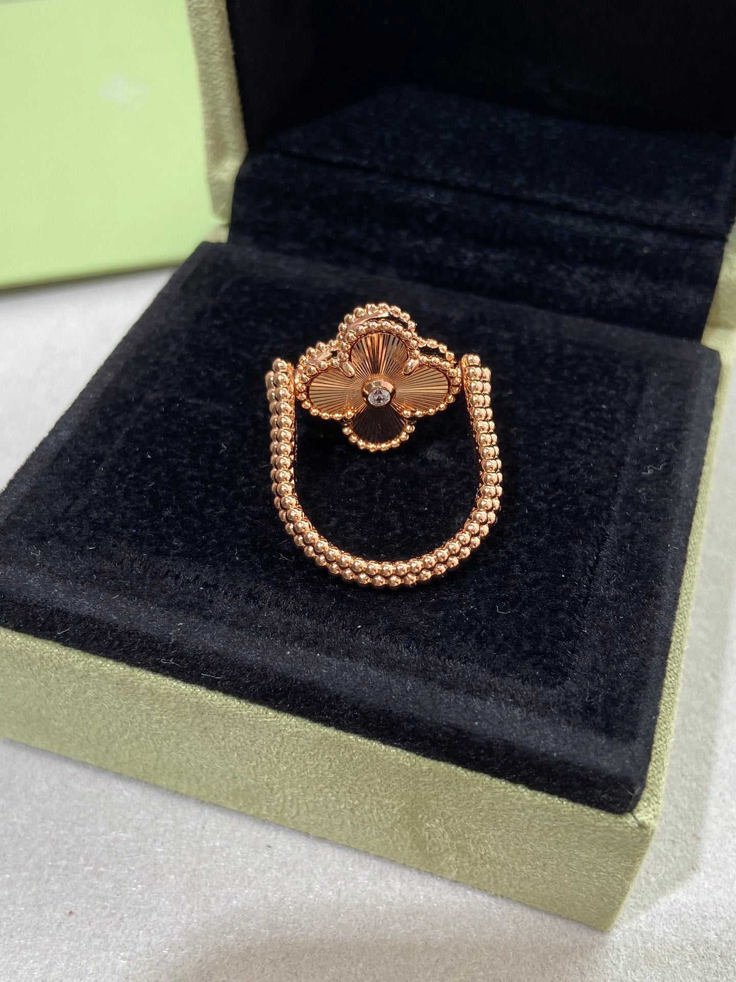 [ROSE]CLOVER RIVERSIBLE ROSE GOLD RING