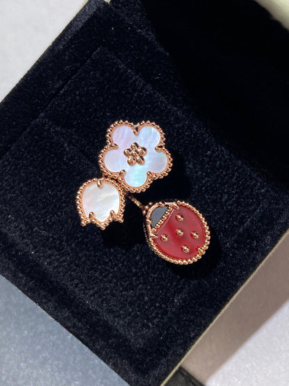 [ROSE]LUCKY 3 MOTIF ROSE GOLD RING