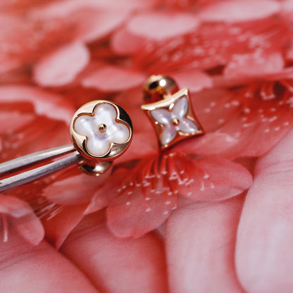 [Rose Jewels]Ohrstecker mit Stern und Sonne, Roségold, Perlmutt