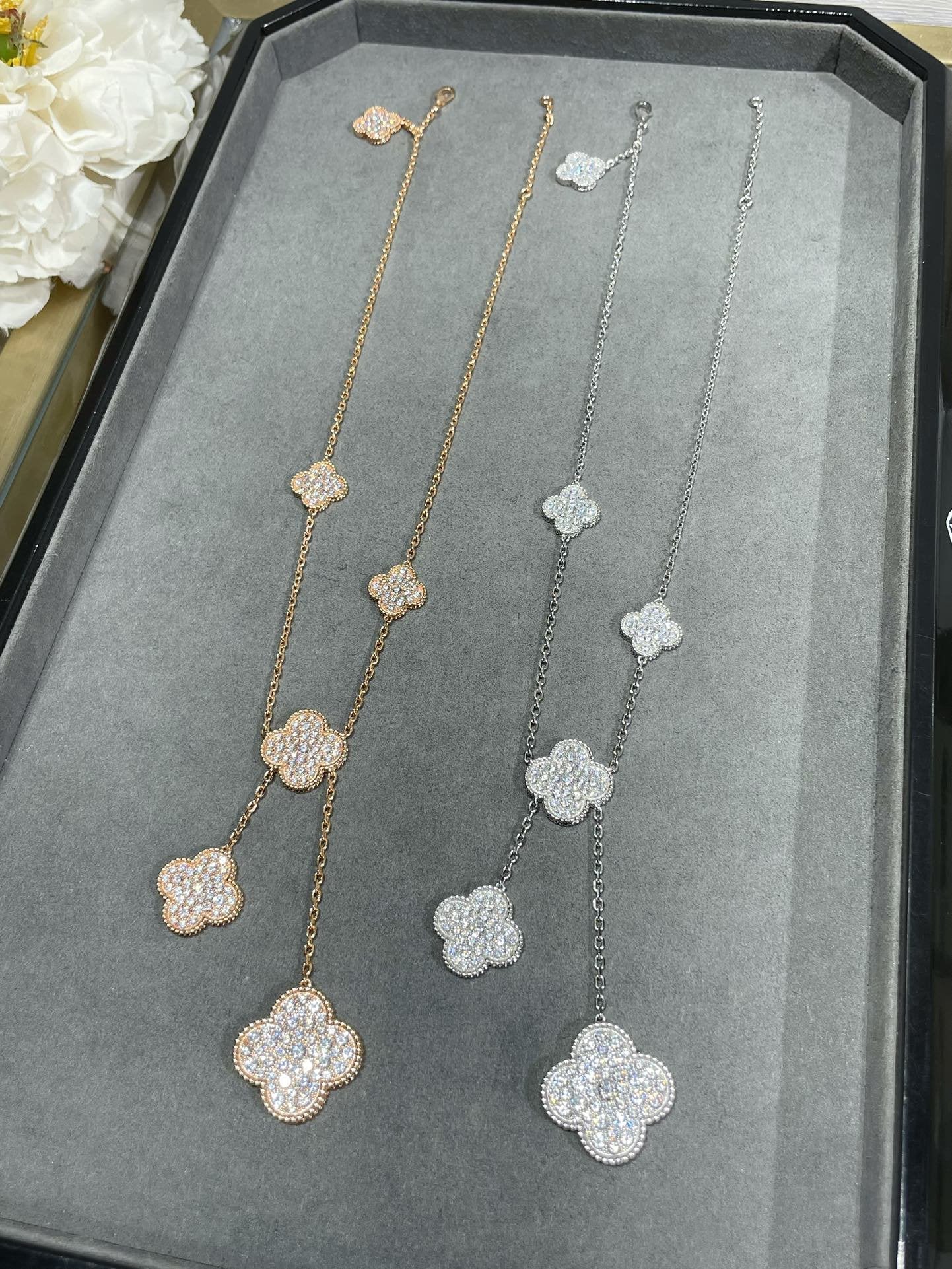 [ROSE]CLOVER 6 MOTIF DIAMOND PAVED NECKLACE