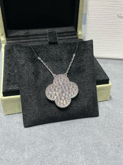 [ROSE]CLOVER 25MM LARGE PENDANT DIAMOND PAVED SILVER NECKLACE