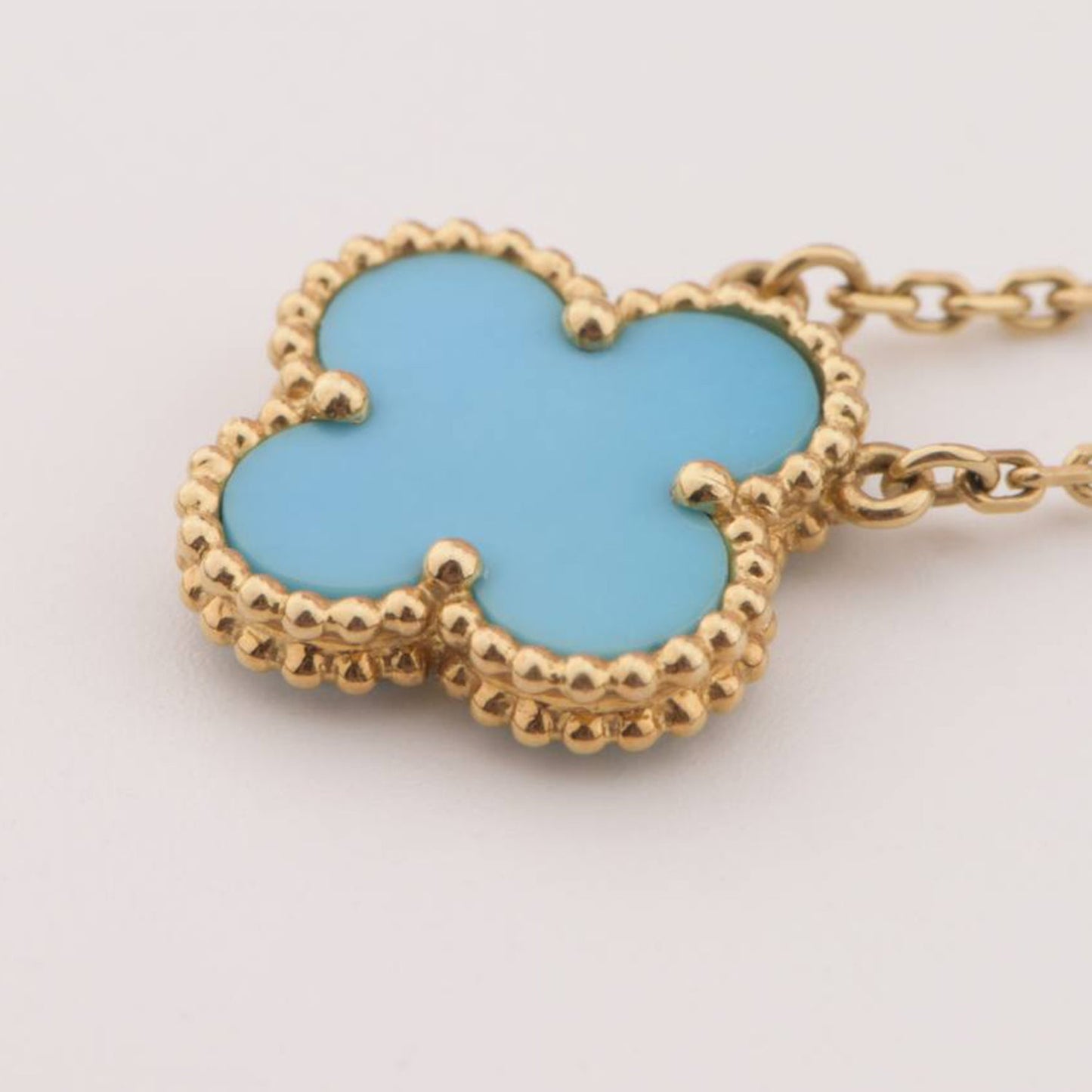 [ROSE]CLOVER 15MM VINTAGE TURQUOISE NECKLACE