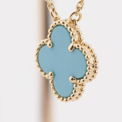 [ROSE]CLOVER 15MM VINTAGE TURQUOISE NECKLACE