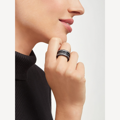 [Rose Jewels]ZERO 1 ROCK FOUR-BAND BLACK CERAMIC WITH STUDDED SPIRAL AND PAVED DIAMONDS RING