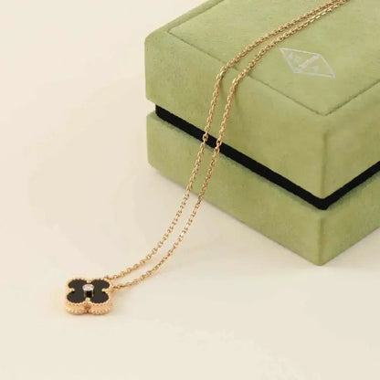 [ROSE]CLOVER 15MM DIAMOND ONYX NECKLACE