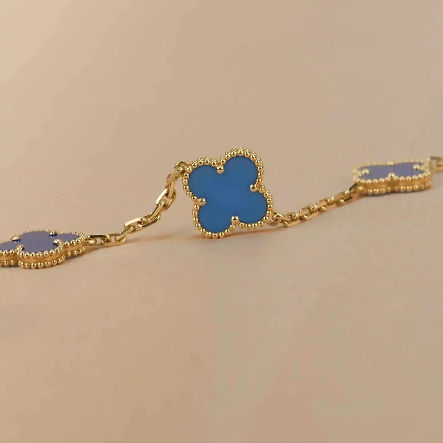 [ROSE]CLOVER 5 MOTIFS BLUE AGATE BRACELET