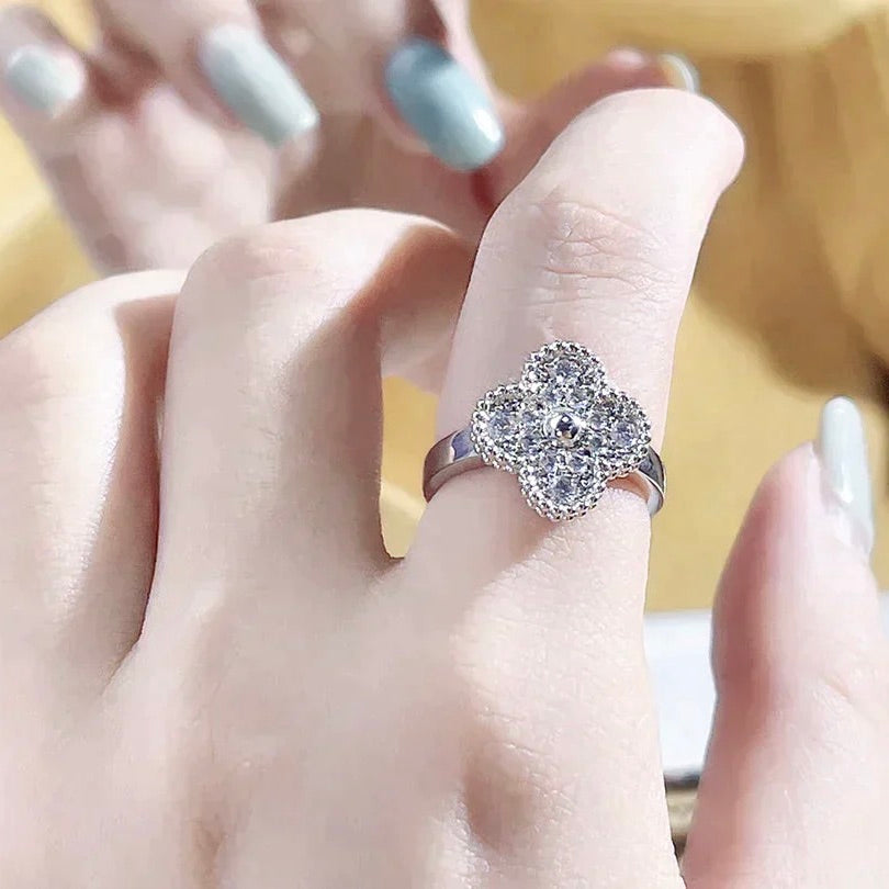 [ROSE]CLOVER DIAMOND RING