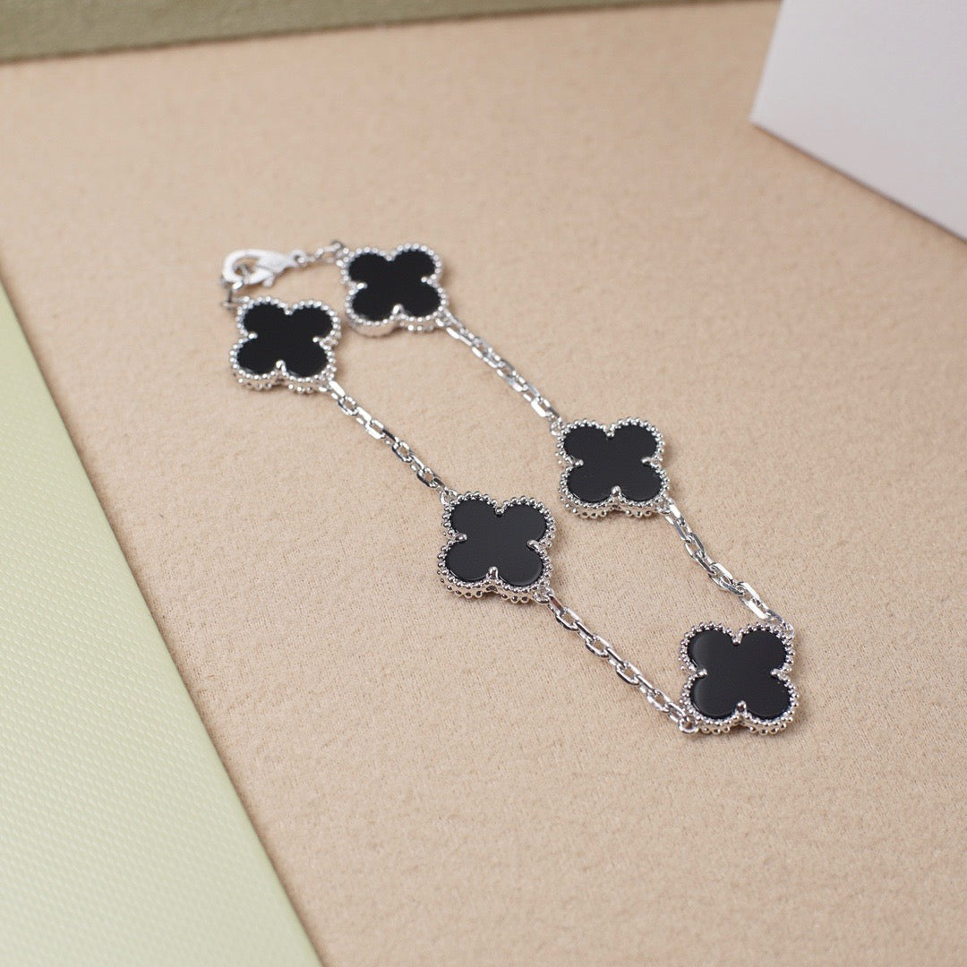 [ROSE]CLOVER 5 MOTIF ONYXS  BRACELET SILVER