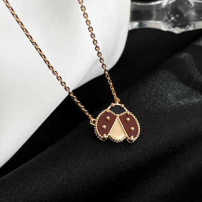 [ROSE]LUCKY  CARNELIANS LADYBUG NECKLACE