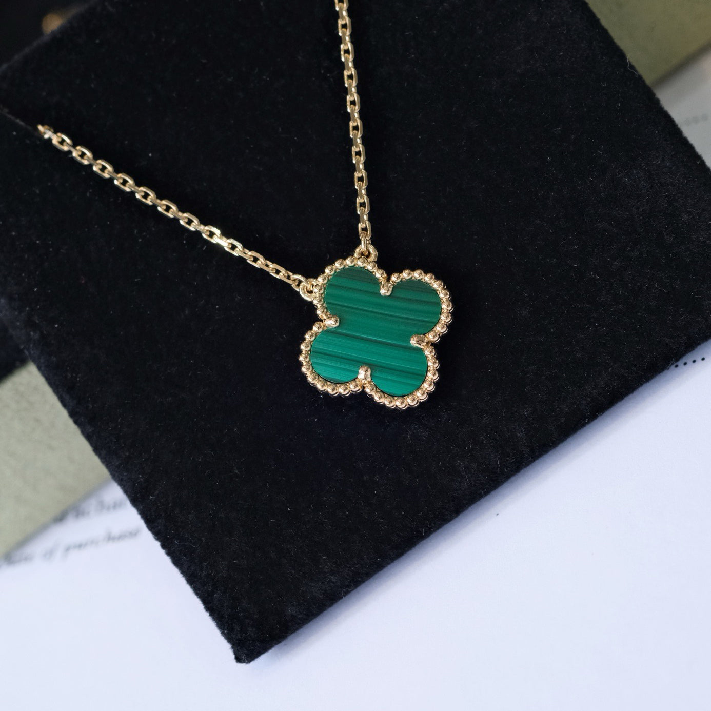 [ROSE]CLOVER 15MM MALACHITE SINGLE FLOWER  NECKLACE