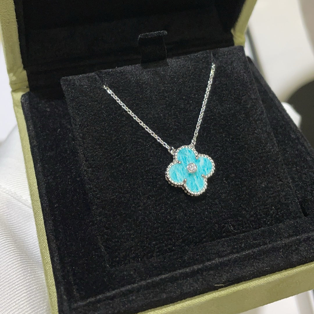 [ROSE]CLOVER 15MM DIAMOND SVRES PORCELAIN  NECKLACE SILVER